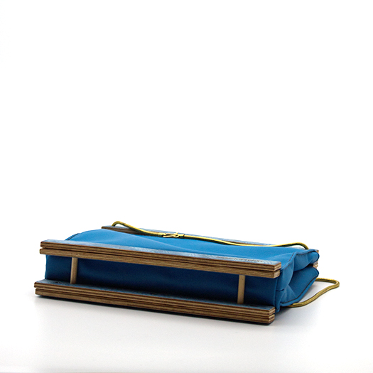 Clutch Ausgeh-Tasche blau mit Holz Esche Recycling Unikat Beryllium 0031_3